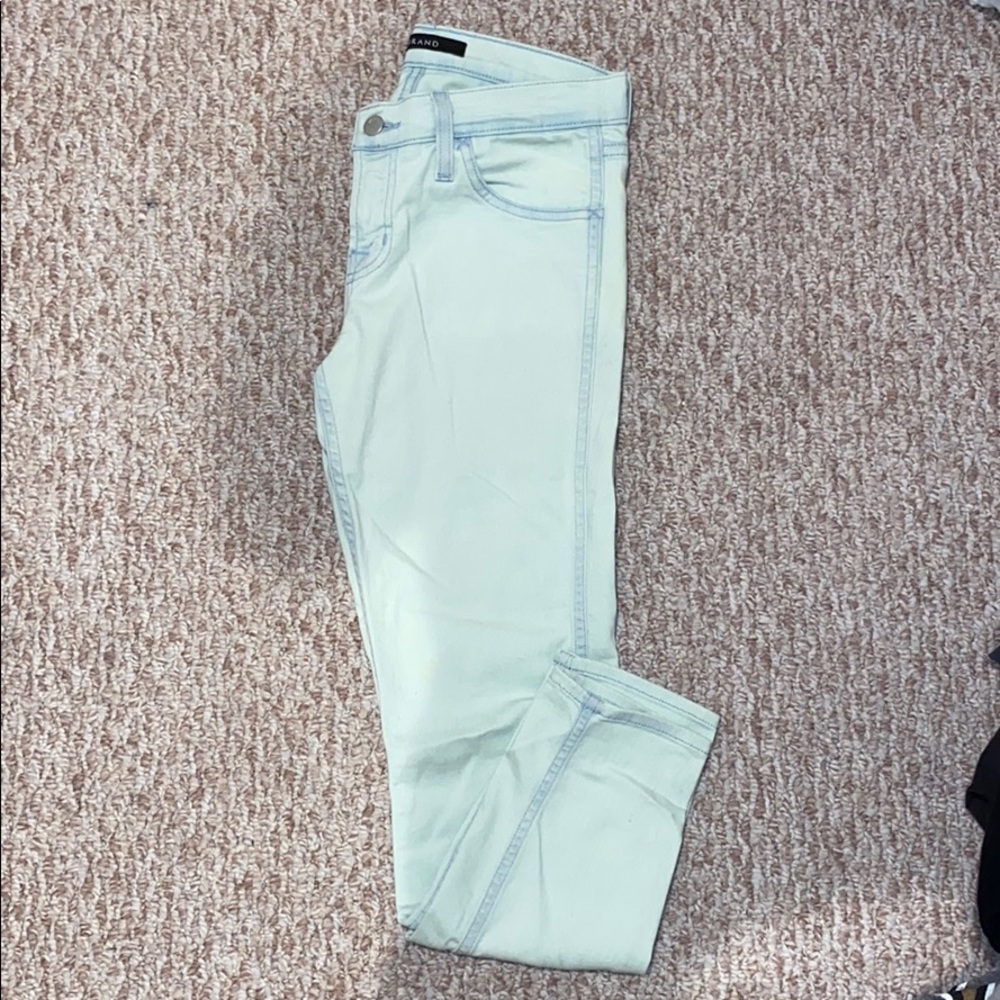 J BRAND Skinny Jeans